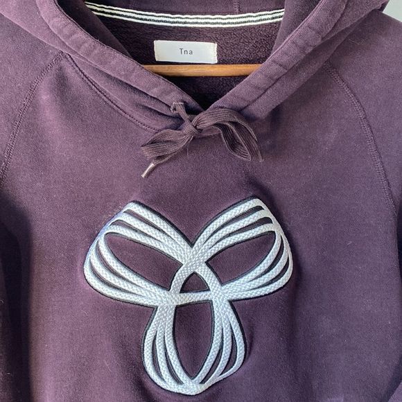 Tna Aritzia Purple Hoodie size medium - Picture 2 of 5